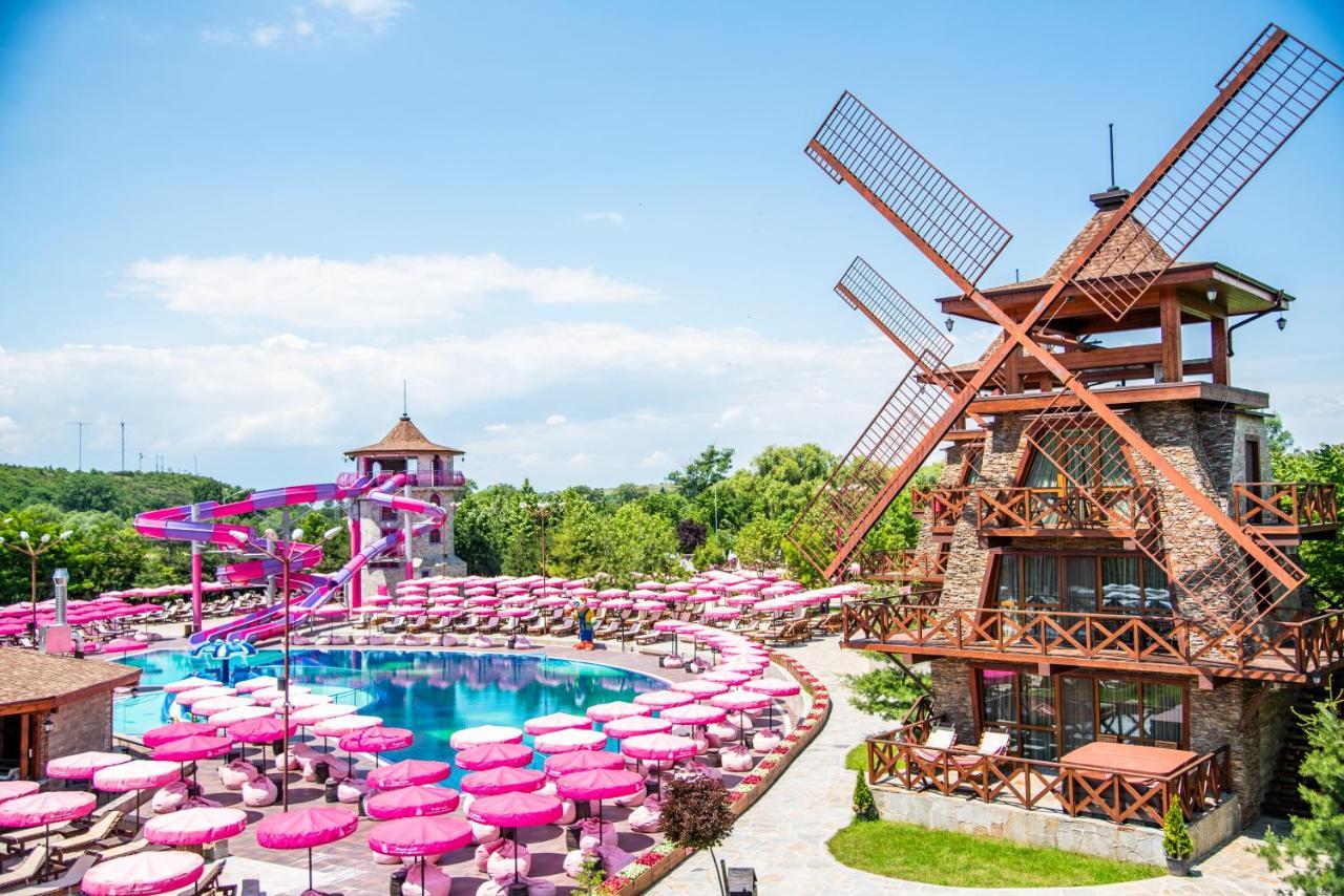 The Wind Mills Hydropark Hotel Gorna Malina Ngoại thất bức ảnh