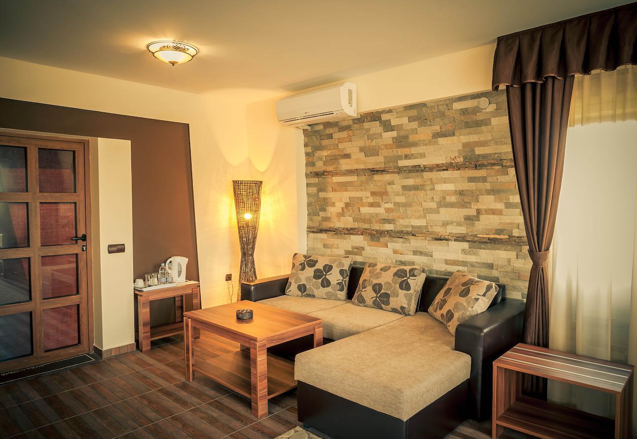 The Wind Mills Hydropark Hotel Gorna Malina Phòng bức ảnh