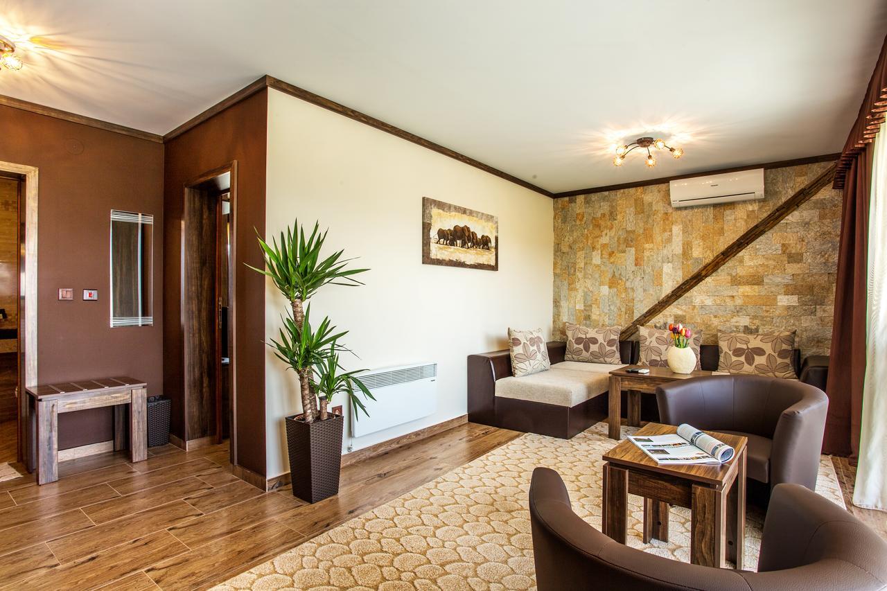 The Wind Mills Hydropark Hotel Gorna Malina Ngoại thất bức ảnh